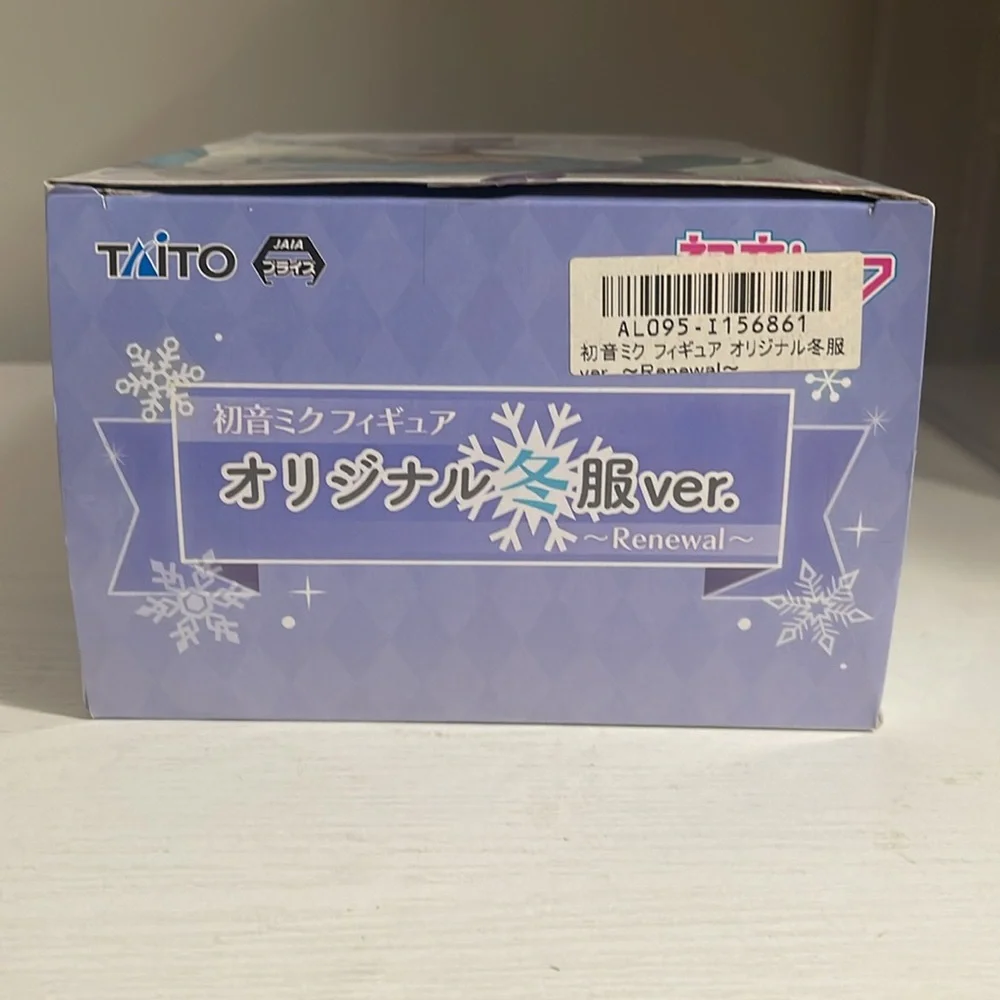 Taito Hatsune Miku Figure Original Winter Clothes (Renewal Version